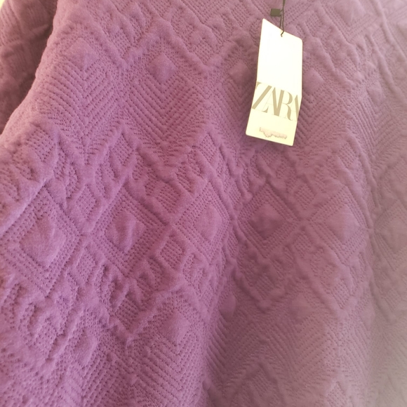 Shirt - Picture 3 of 3